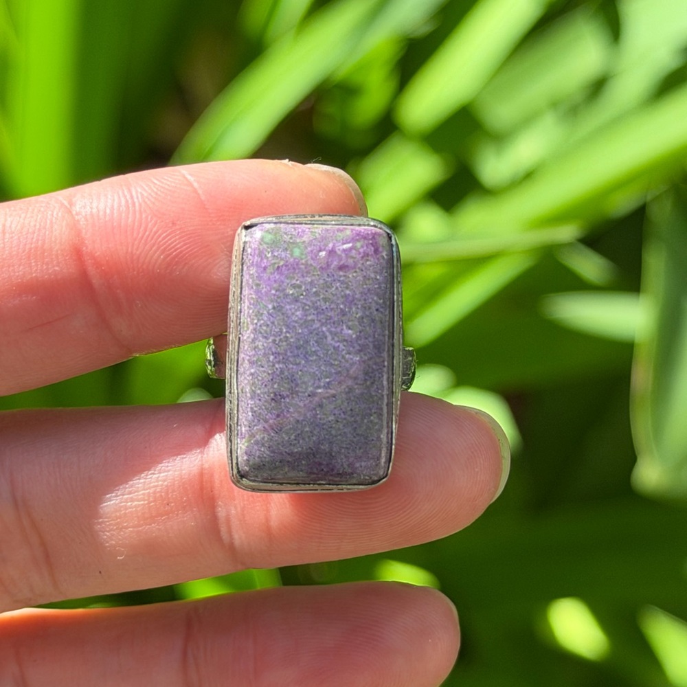 Size 7.5 925 silver plated rectangular purpurite ring 0480